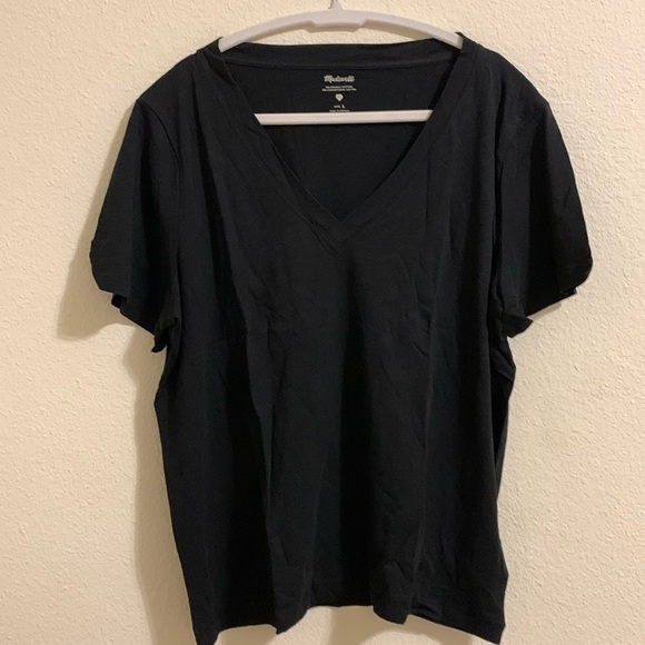 Madewell Tops - Madewell size large whisper cotton short sleeve black v-neck t-shirt